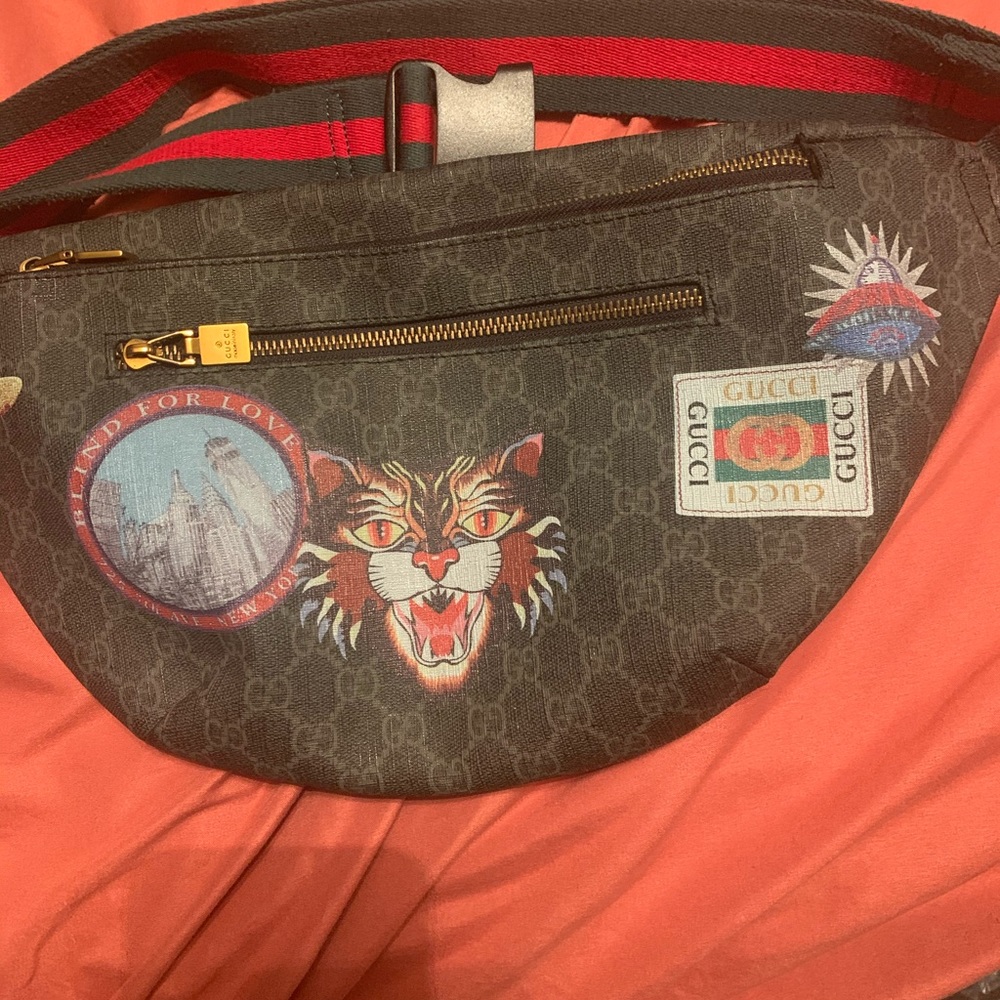 Gucci fanny pack